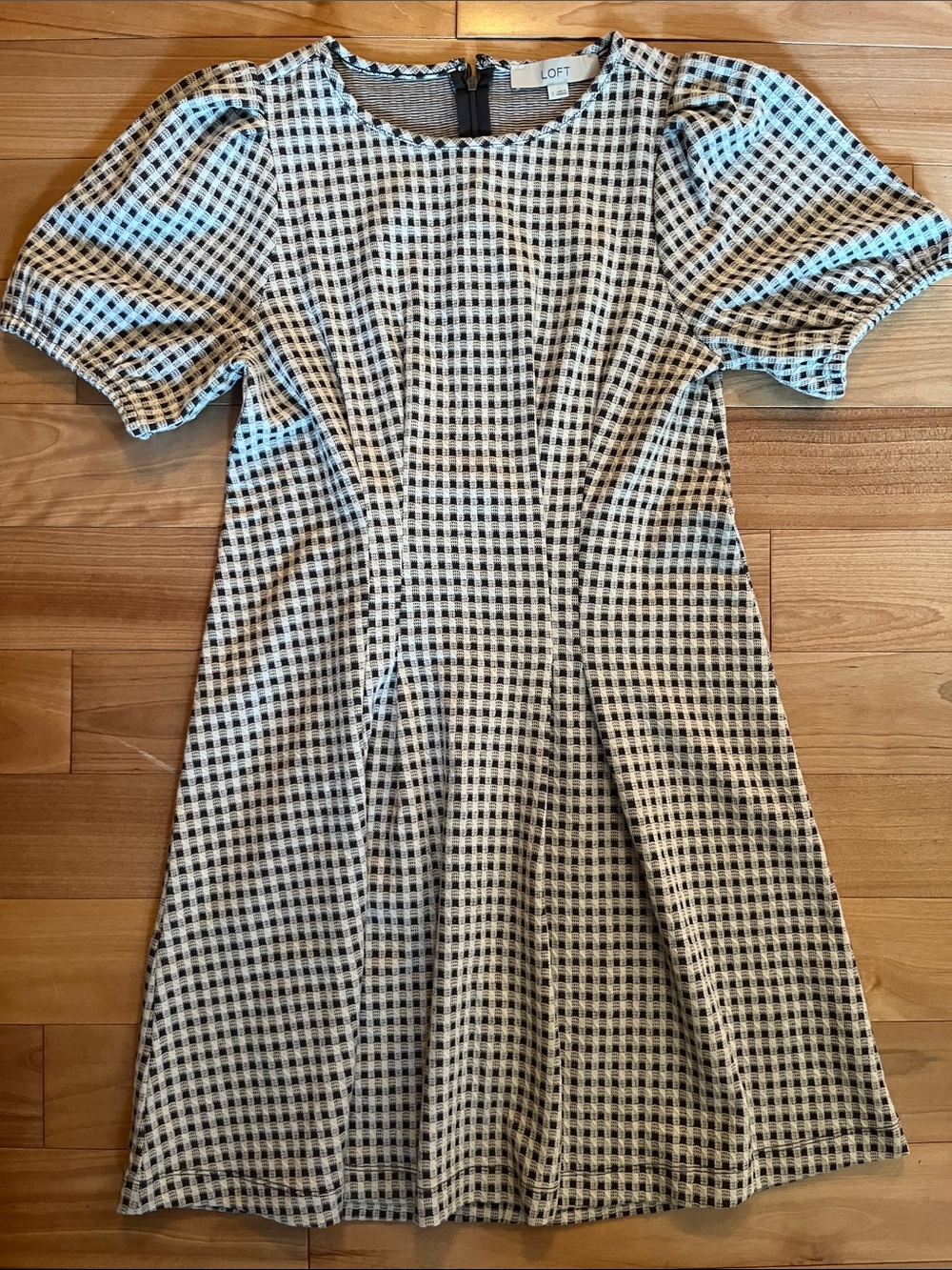 LOFT Black & White Gingham Puff-Sleeve Midi Dress